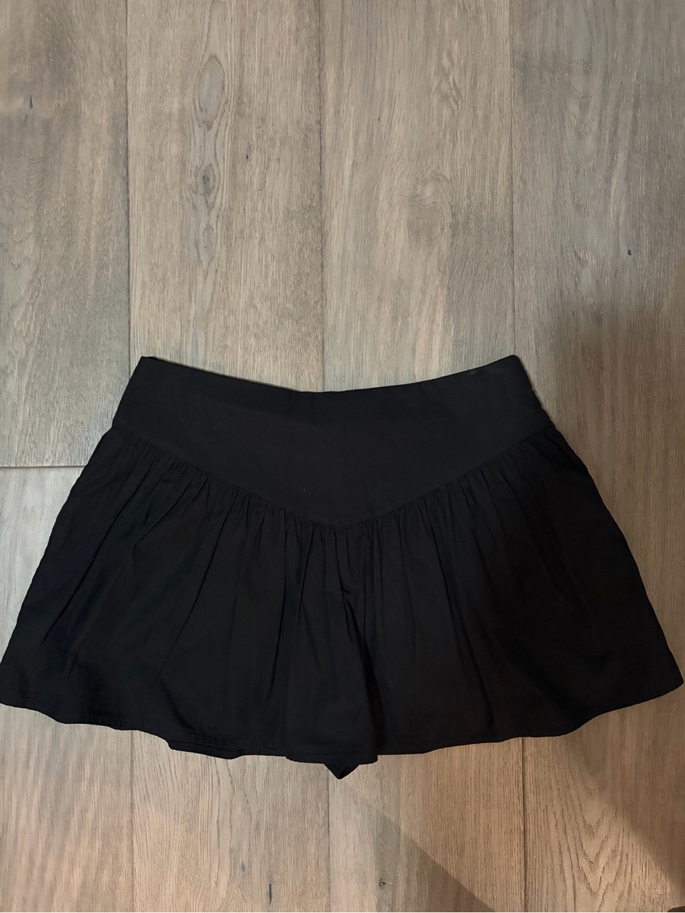 Wilfred Black Flared Skort